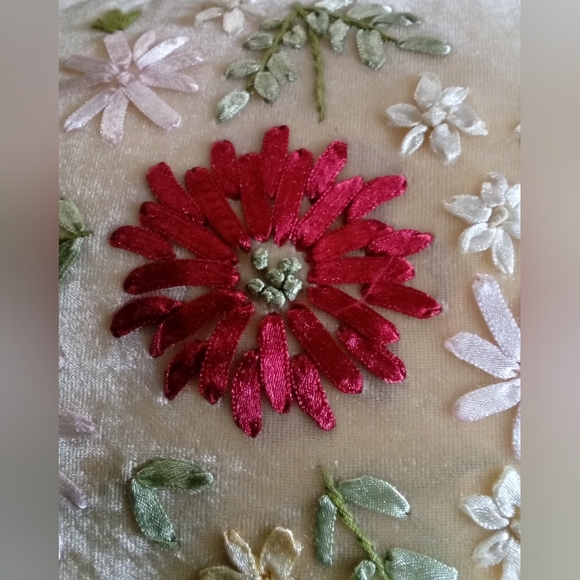 RIBBON EMBROIDERED PILLOW - Picture 5 of 6